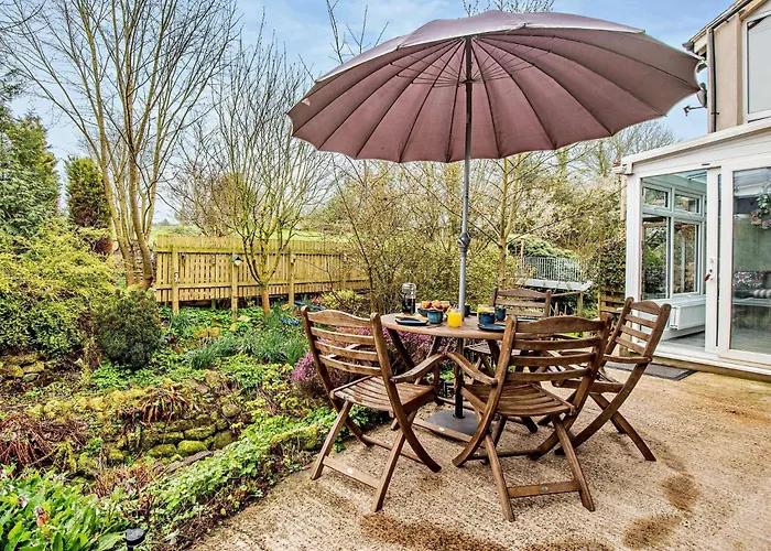 2 Bed In Maryport Oc-91132 * Dearham