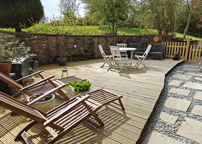 2 Bed In Maryport Oc-91132 * Dearham